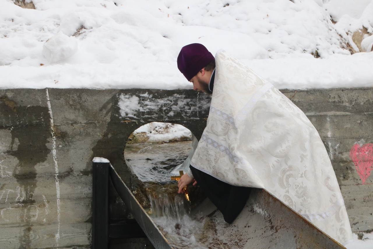 В Брянске освятили родник «Белый колодец» | 17.01.2019 | Брянск - БезФормата