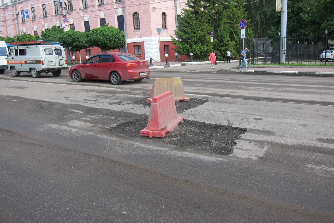 В областном центре продолжается капитальный ремонт дорог | 24.05.2019 |  Брянск - БезФормата