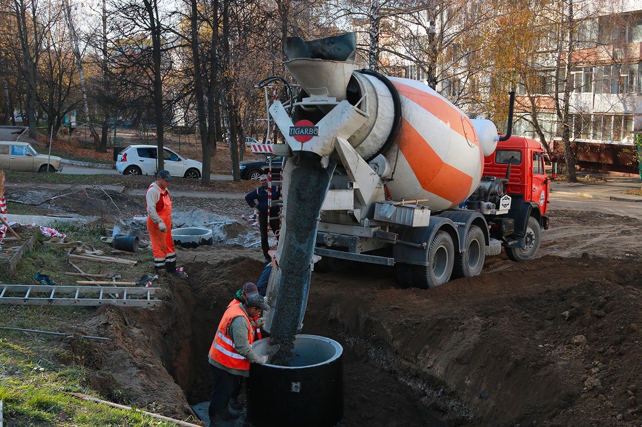 Ливневая канализация по переулку Пилотов готова на 85% | 24.10.2019 |  Брянск - БезФормата