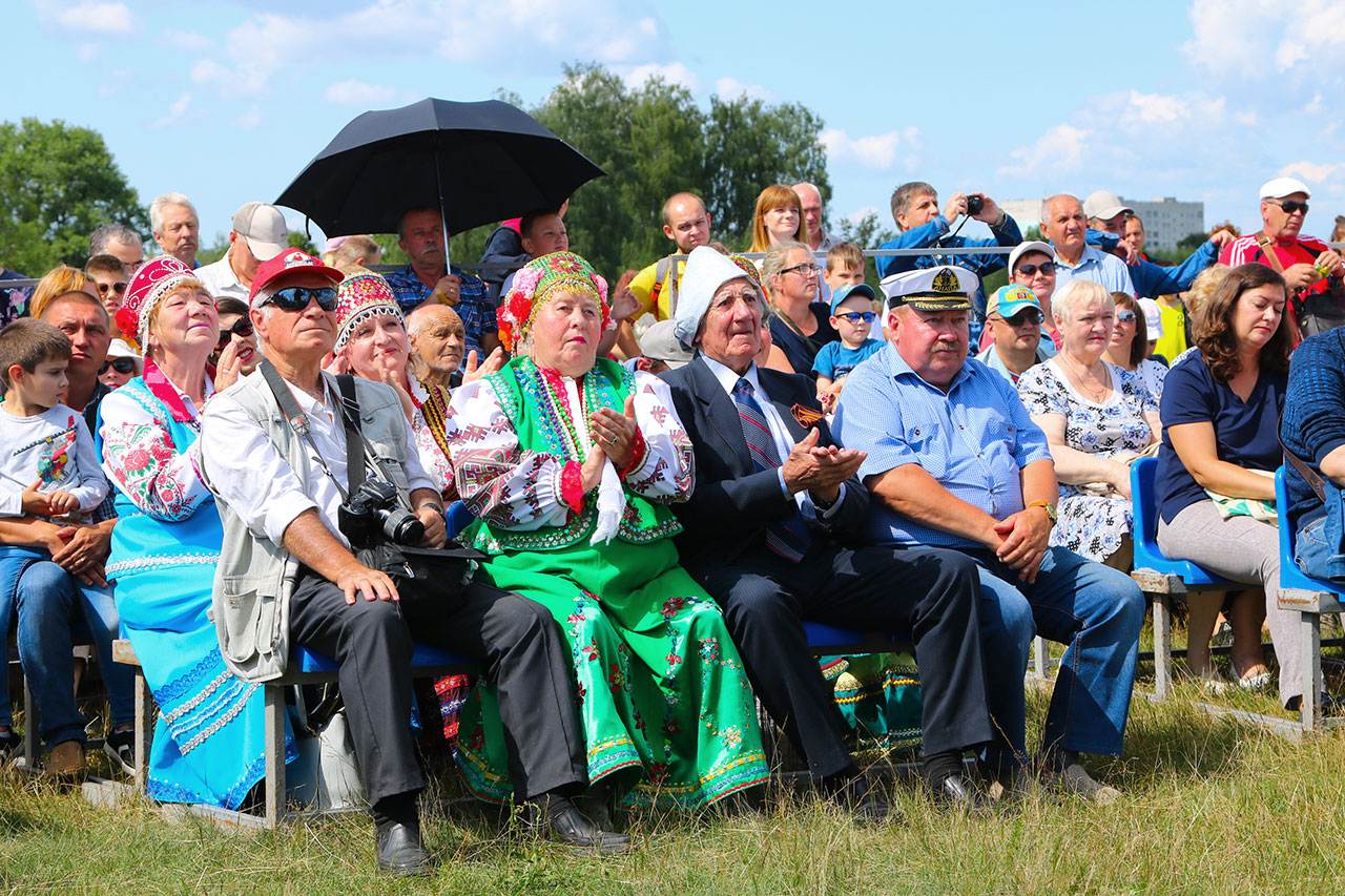 Женский клуб брянск камозина