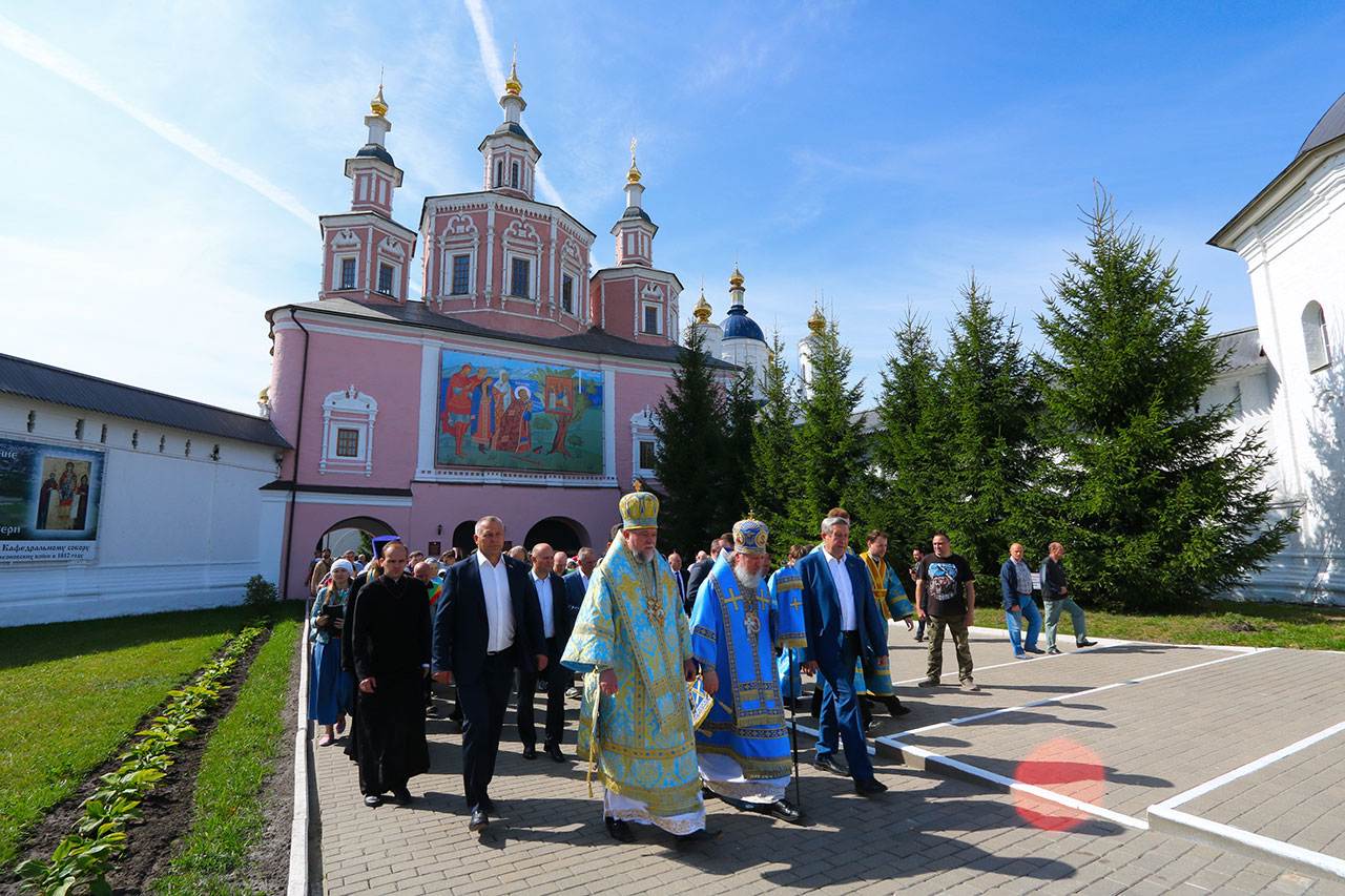 Свенская икона божией матери фото