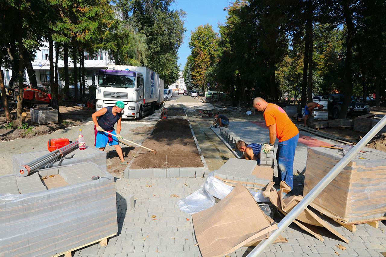 Ремонт сквера. Комфортная городская среда картинка Брянск.