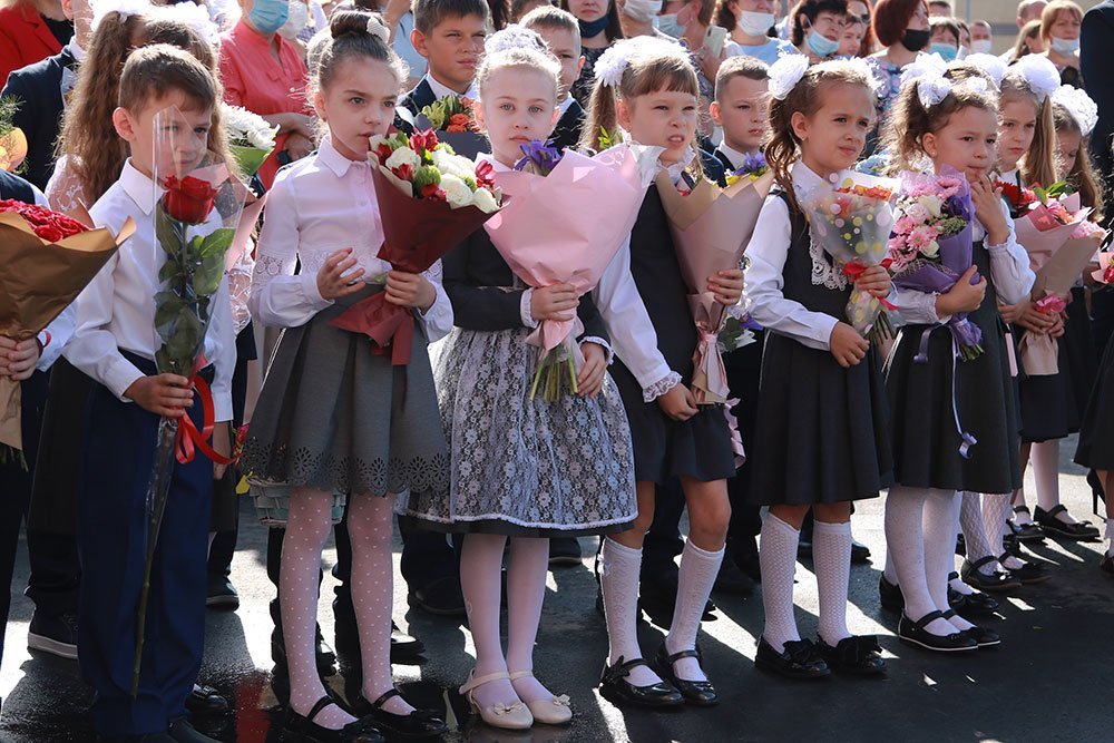 Брянская школа сегодня. Школа 71 Брянск. Пехенько Брянск 71 школа. Школа 71 Брянск фото. Новая школа Брянск.