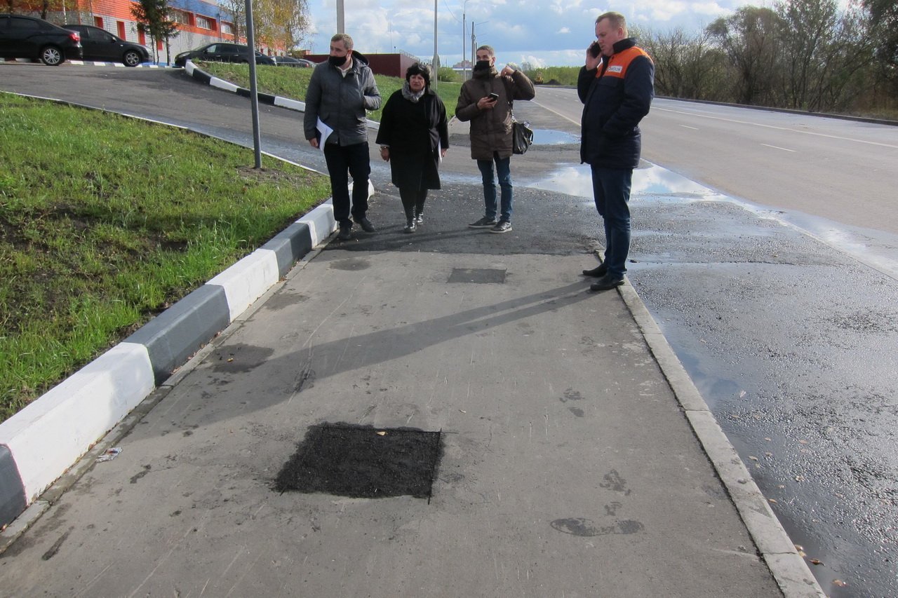 Дубровский водоканал. Съезд с тротуара. 22 Съезда 130 Брянск. Брянск 22 съезда 33. ООО Водоканал Дубровский Брянск контакты.