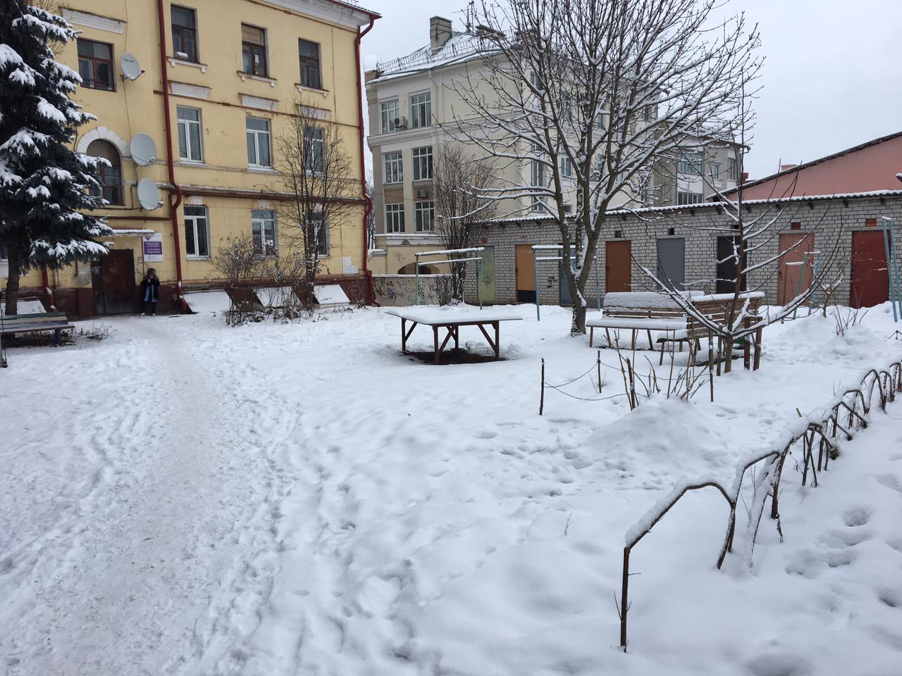 10 двора. Брянск Володарский район дворы. Новый двор в Володарке. Комфортная городская среда 2021 Брянская область. Комфортная среда для жизни Брянской области