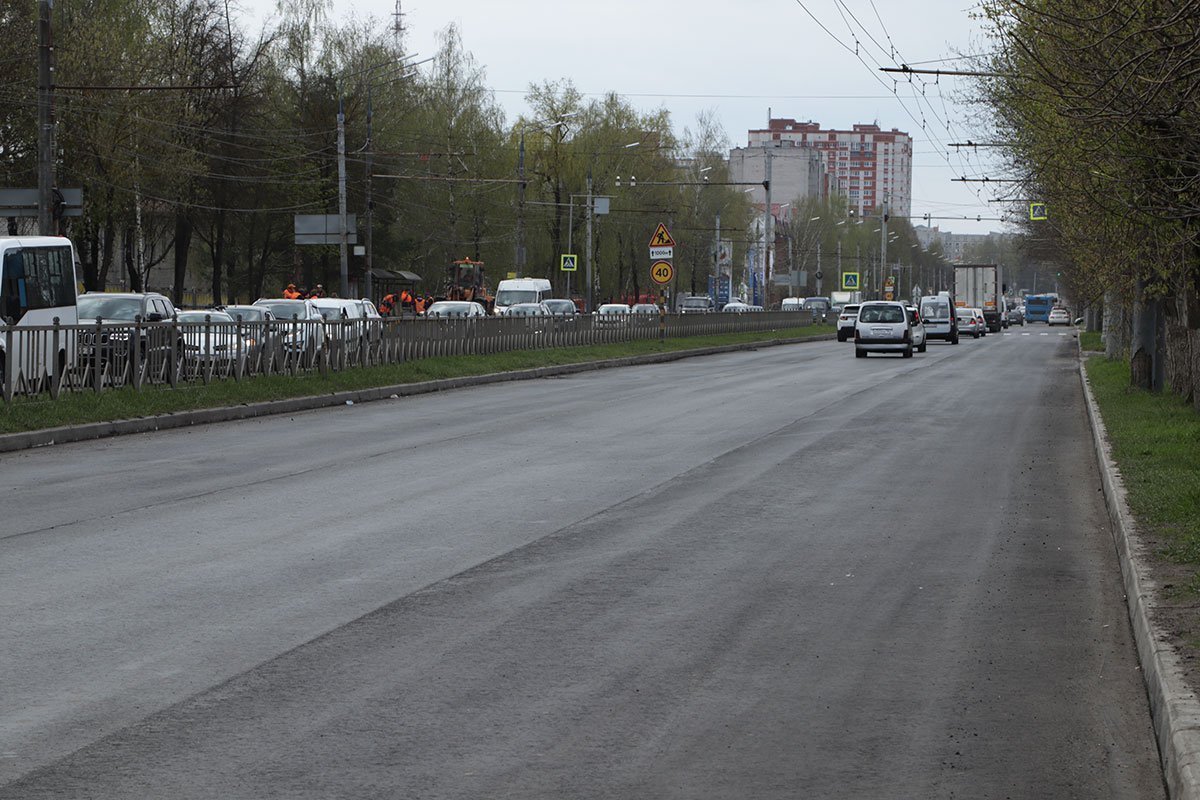 На проспекте Станке Димитрова началась укладка асфальта | 06.05.2021 |  Брянск - БезФормата