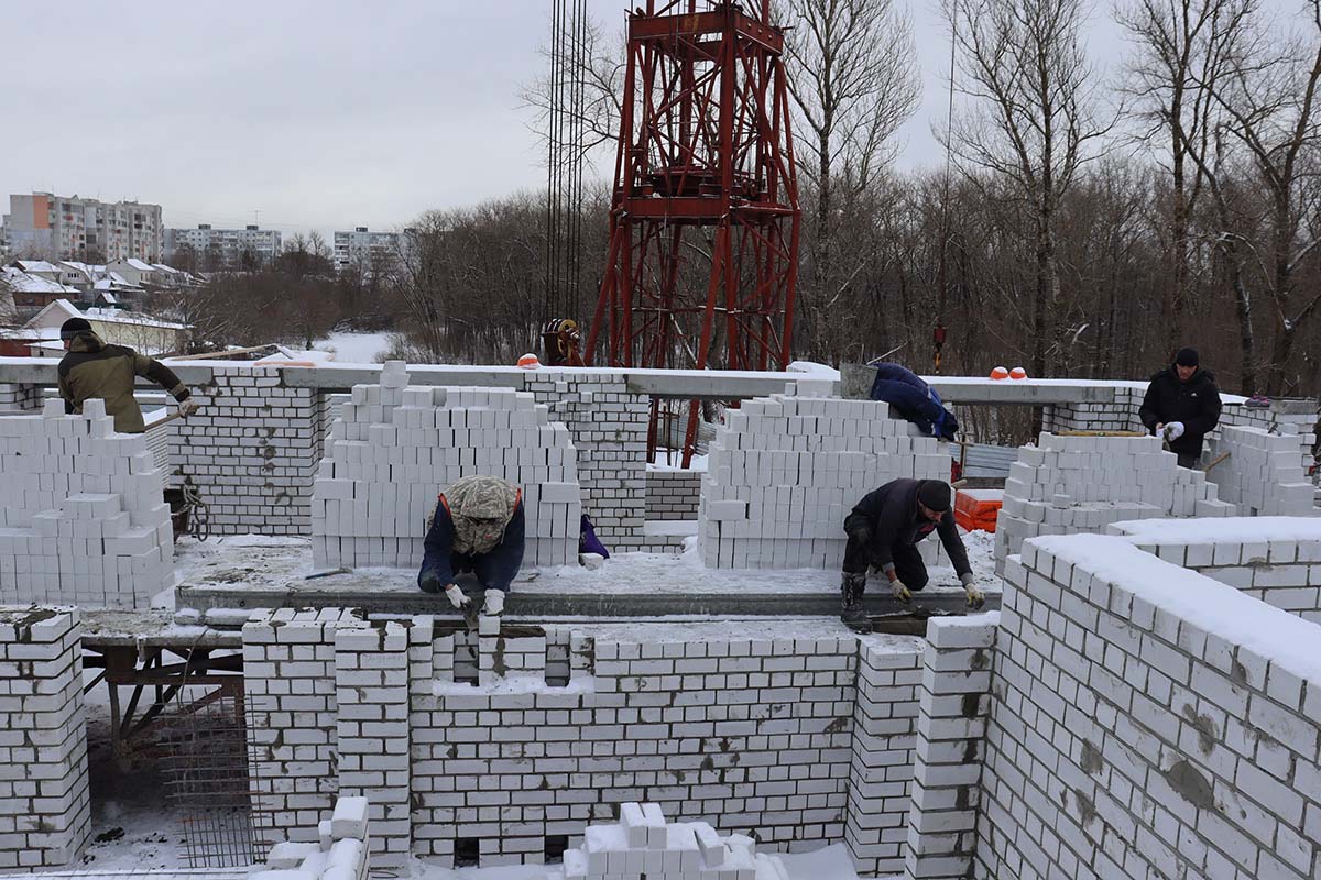 В Брянске готовят квартиры для переселенцев из аварийного жилья |  13.02.2023 | Брянск - БезФормата