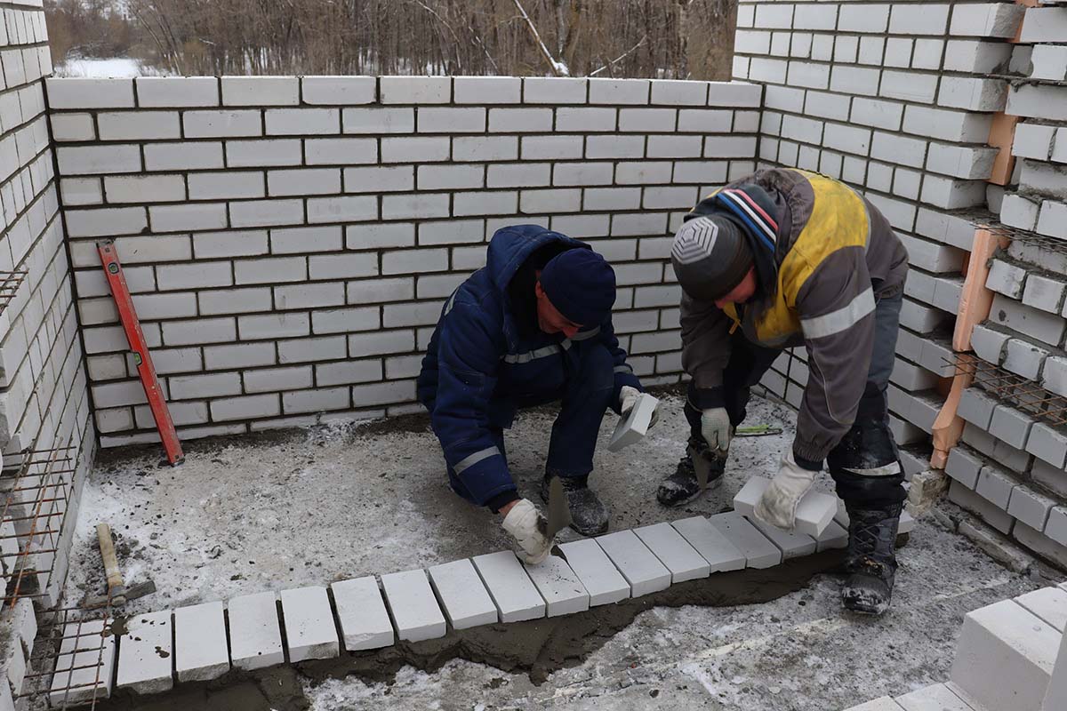 В Брянске готовят квартиры для переселенцев из аварийного жилья |  13.02.2023 | Брянск - БезФормата