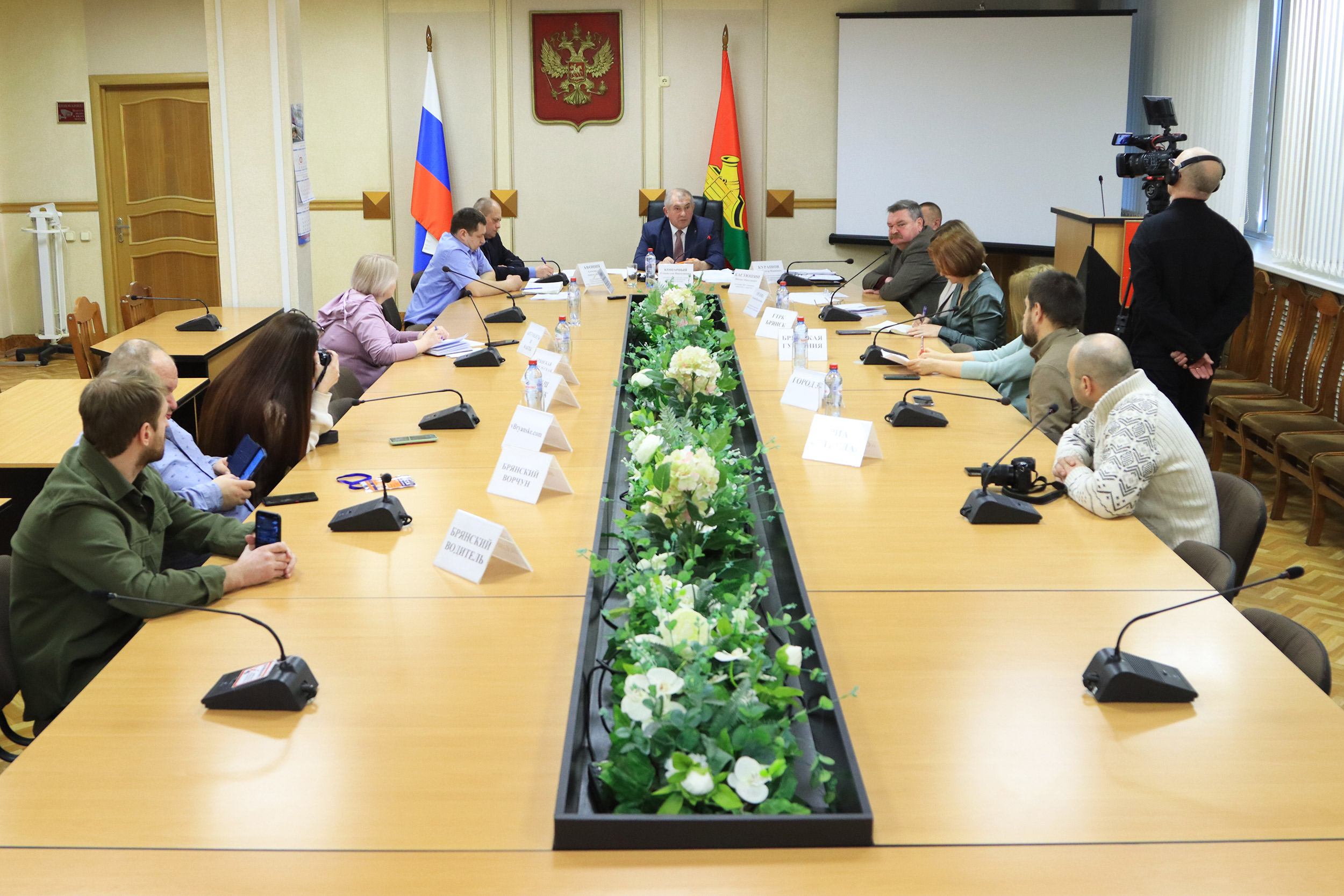 В Брянске прошла пресс-конференция на тему дорог - Брянская городская  администрация