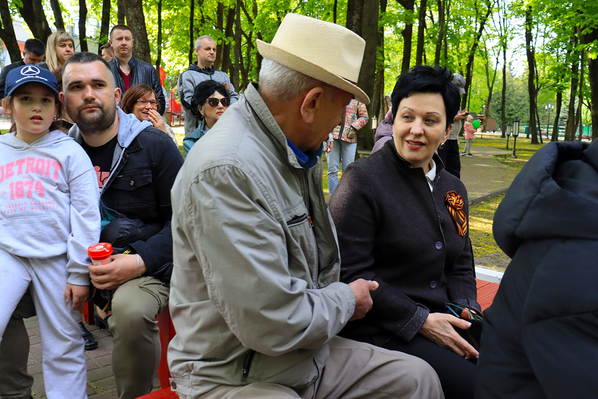 Парк толстого мероприятия. Казаки в Берлине.