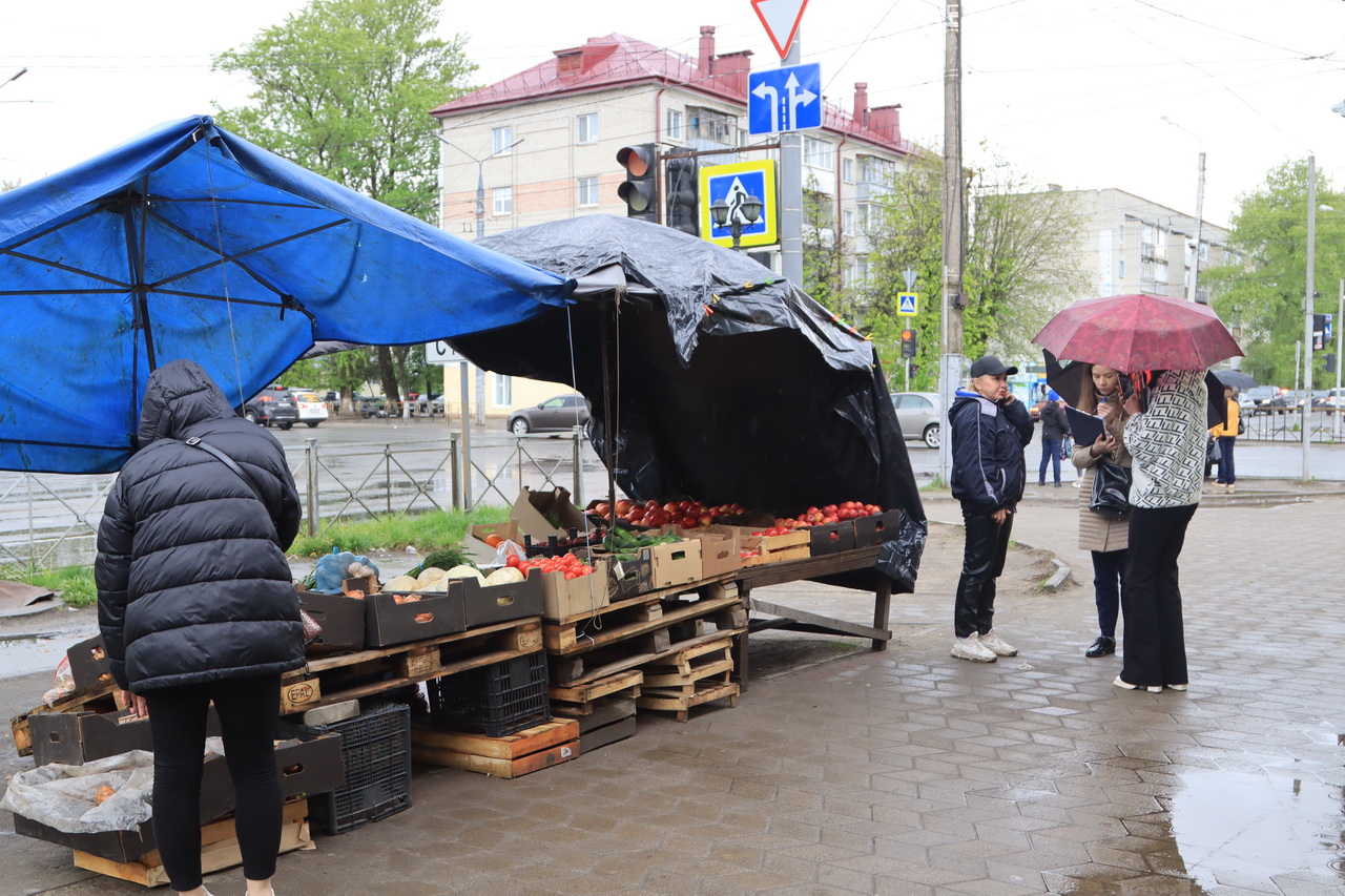 За несанкционированную торговлю можно поплатиться штрафом | 10.05.2023 |  Брянск - БезФормата