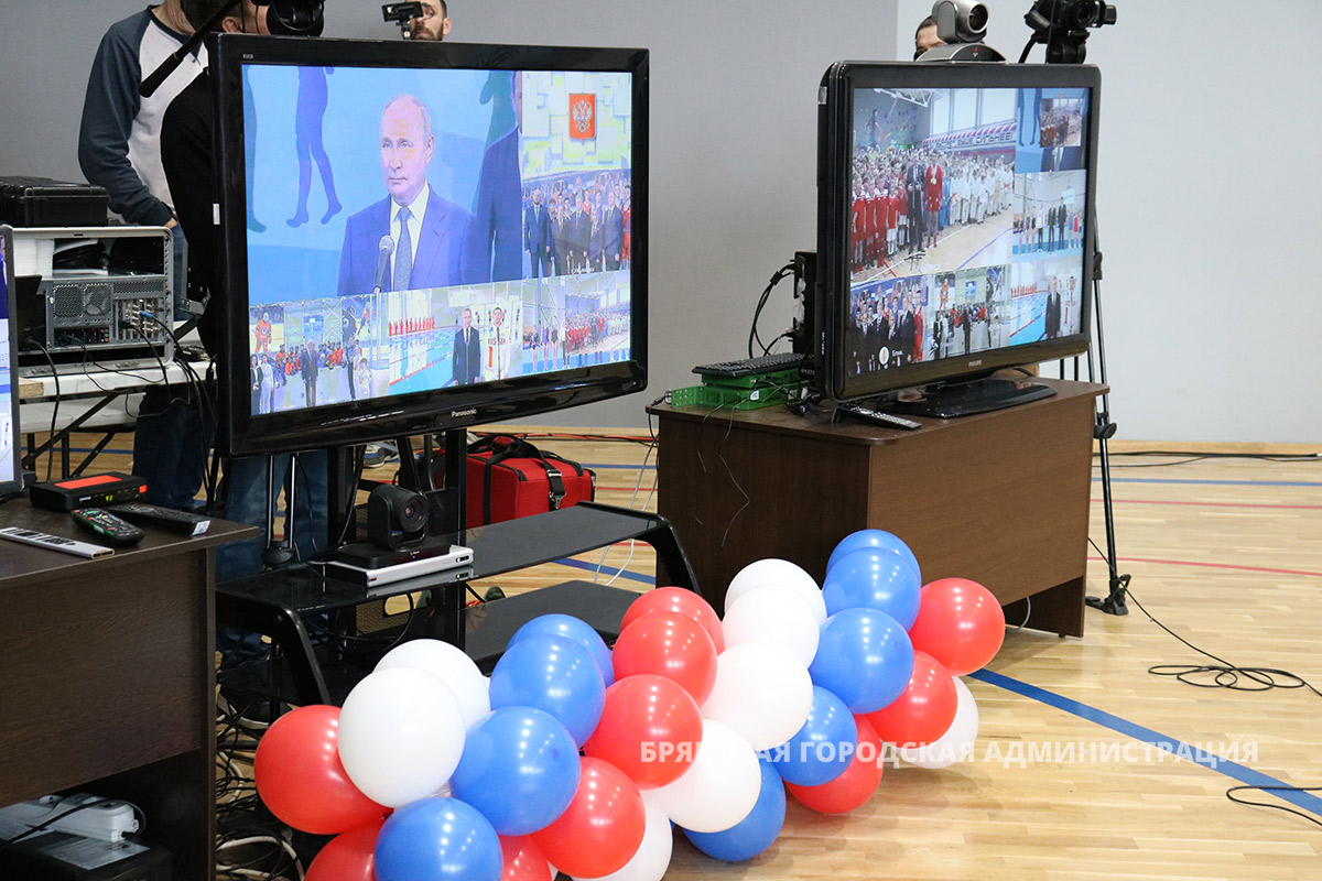 В Брянске открыт ФОК «Бежица» с бассейном - Брянская городская администрация