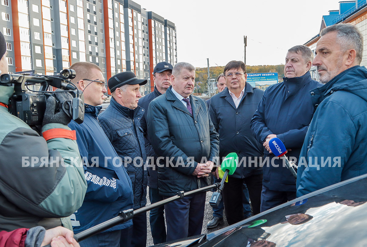 В Брянске строятся важные социальные объекты - Брянская городская  администрация