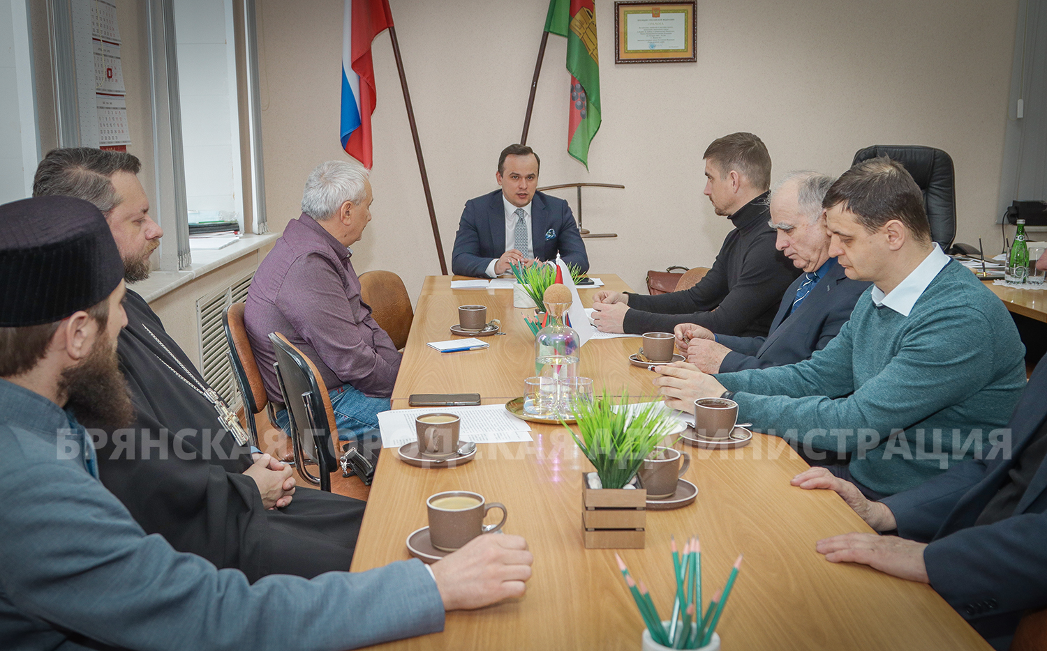 Денис Семёнов: «Поддержка диаспор нужна как никогда» - Брянская городская  администрация